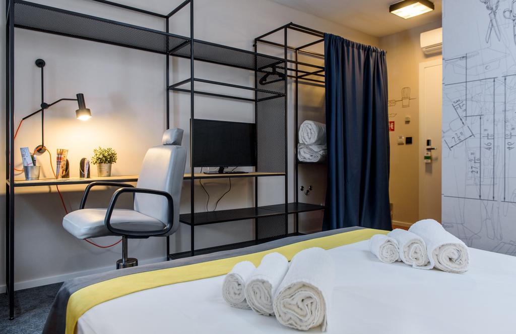 Stay Swanky Hostel Загреб Екстериор снимка